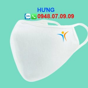 nhan ep khau trang