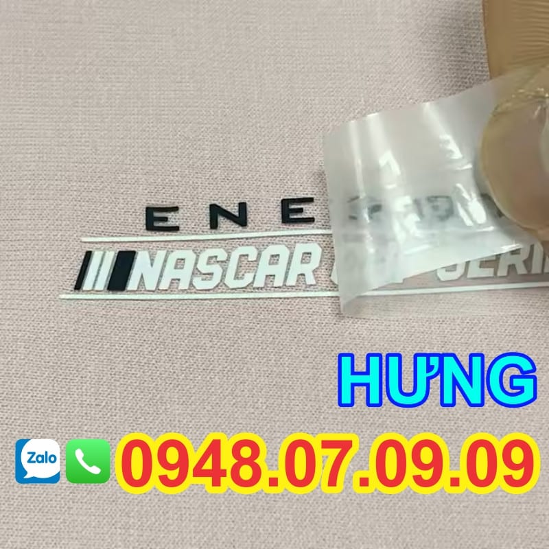 Nguyên tắc hoạt động và lợi ích của nhãn chuyển nhiệt quần áo 4.0